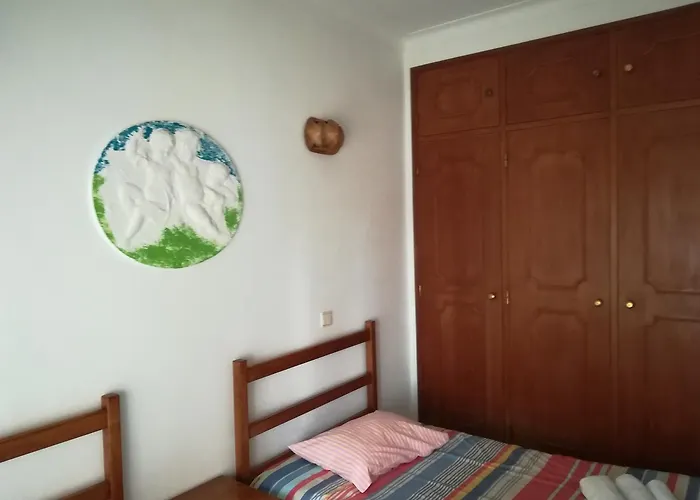 - Elimar 1 T1 Apartament *