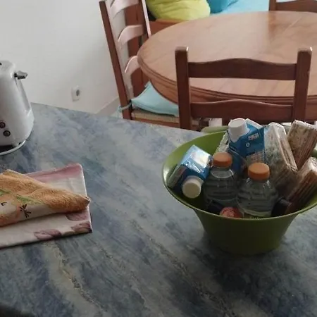 شقة - Elimar 1 T1 *