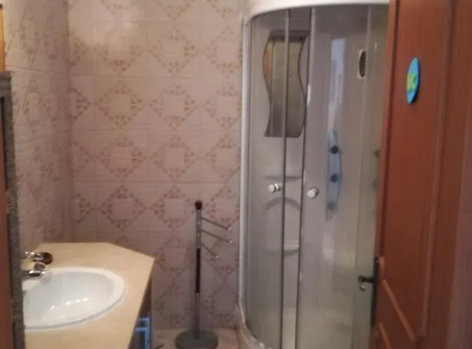 - Elimar 1 T1 公寓